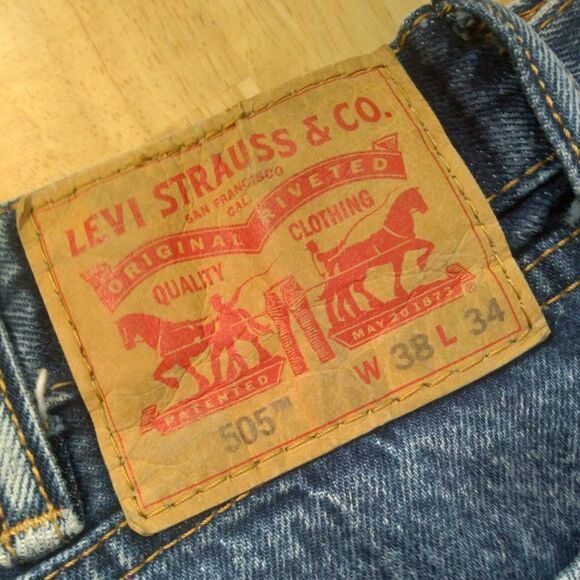 Levi's 505 Denim Blue Jeans 38x34 - Picture 2 of 7